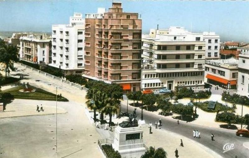 Mosta place hotel d ville